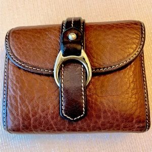 Dooney and Bourke vintage pebble grain leather bi-fold wallet.